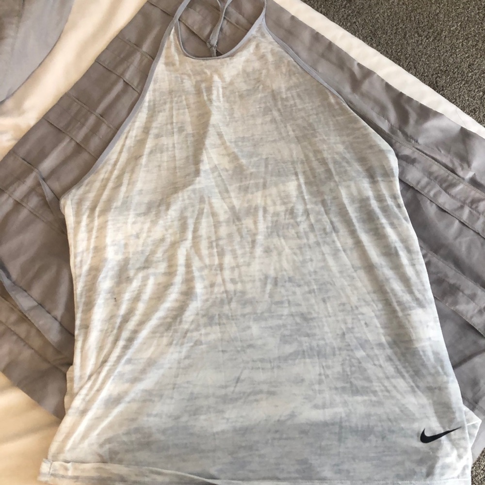 Nike tank